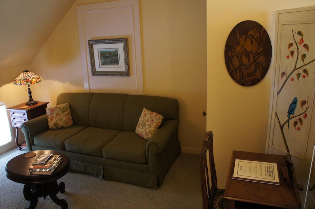 Maplecroft Bed & Breakfast Barre Bilik gambar